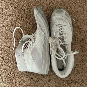 White High-Top Wrestling Shoes